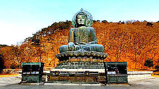 Shinheungsa Buddhist Temple – Sokcho, Gangwon, South Korea