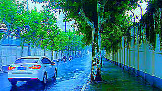 Walk in Shanghai – Dinghai Road in the Rain
