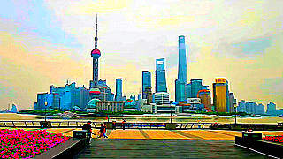 Walk in Shanghai – The Bund on the First Day of Unblocking