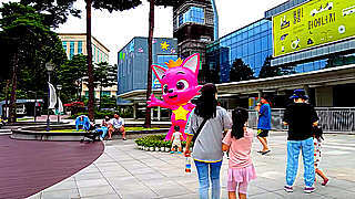 Walk in Seoul Children’s Grand Park, South Korea