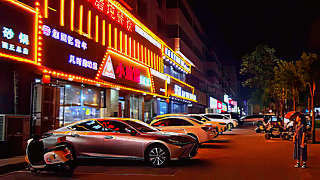 Night Walk in Shangqiu City – Henan, China