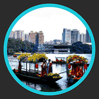 Floating Flower Market on Liwan Lake in Guangzhou